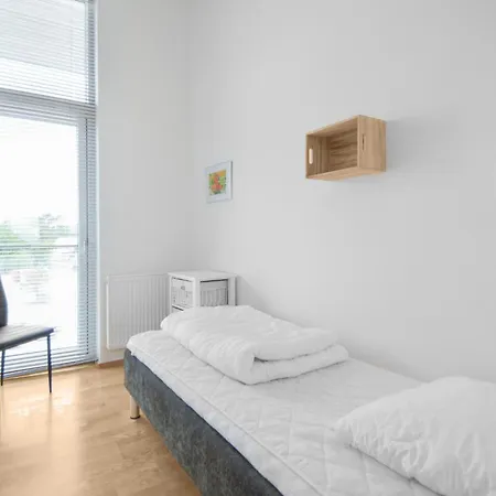 3 Bedroom Beautiful In Romo 公寓 *